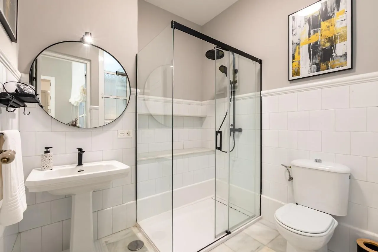 San Lorenzo Collection Homes - Space Maison Apartments Seville 0*,  Spain