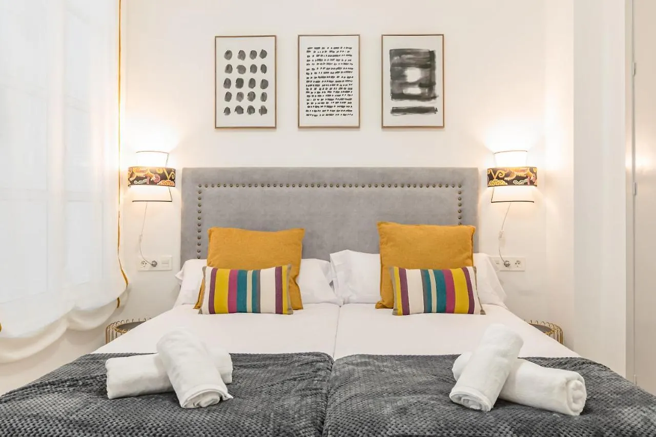San Lorenzo Collection Homes - Space Maison Apartments Seville