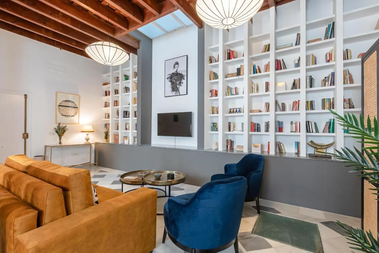 San Lorenzo Collection Homes - Space Maison Apartments Севилья